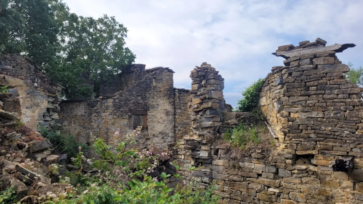 Ruined stone walls in the abandoned village of Bergosa