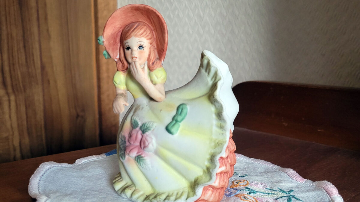 Decorative figurine in croft house at Sandwick, Isle of Lewis