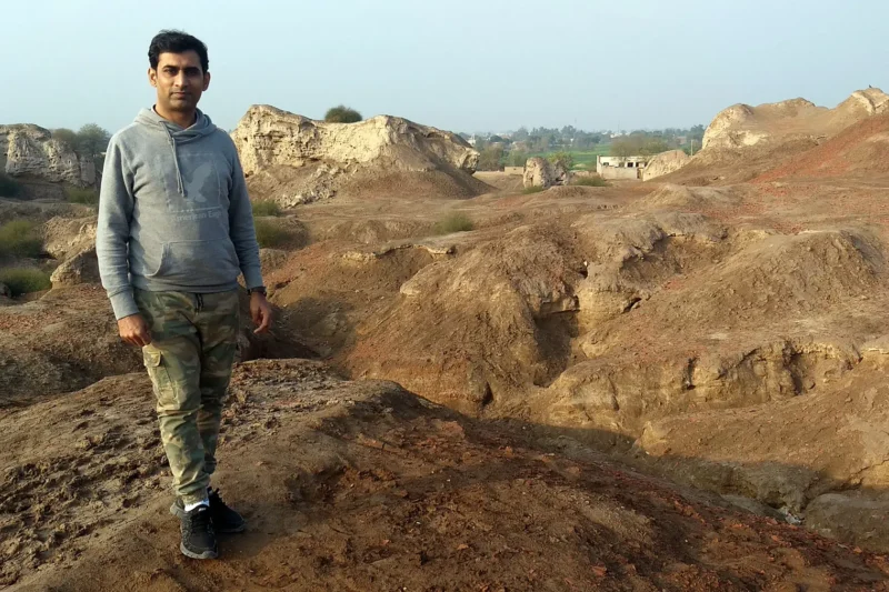 Artist Farrukh Addnan at the Tulamba archaeological site